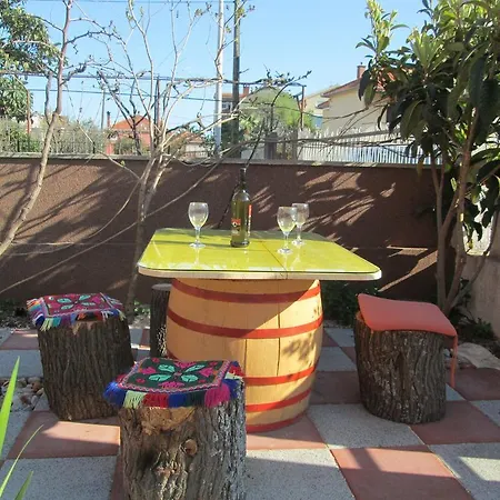 Guest house Nada 3*